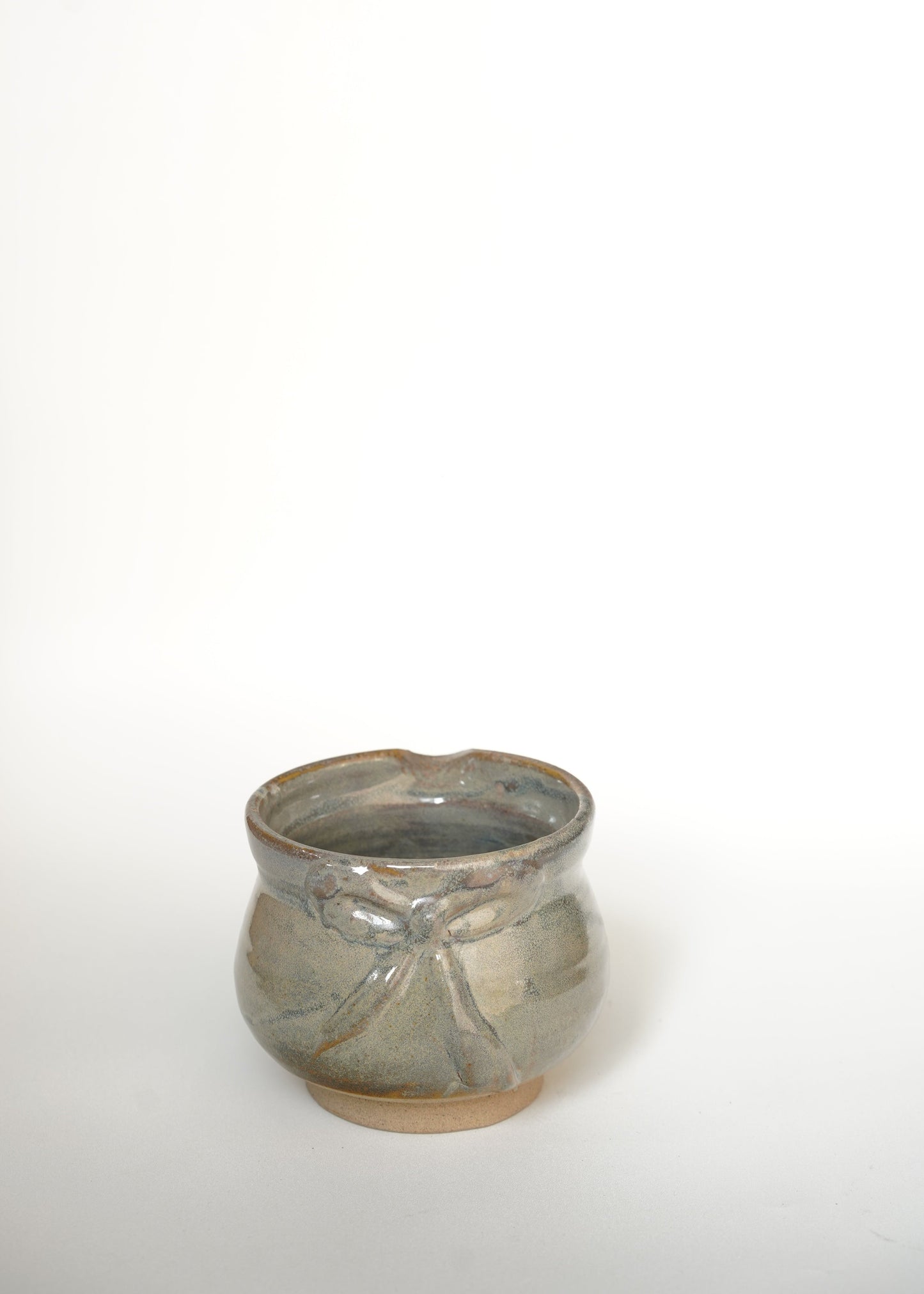 Tall Ribbon Katakuchi Matcha Bowl (SVKB - 003)