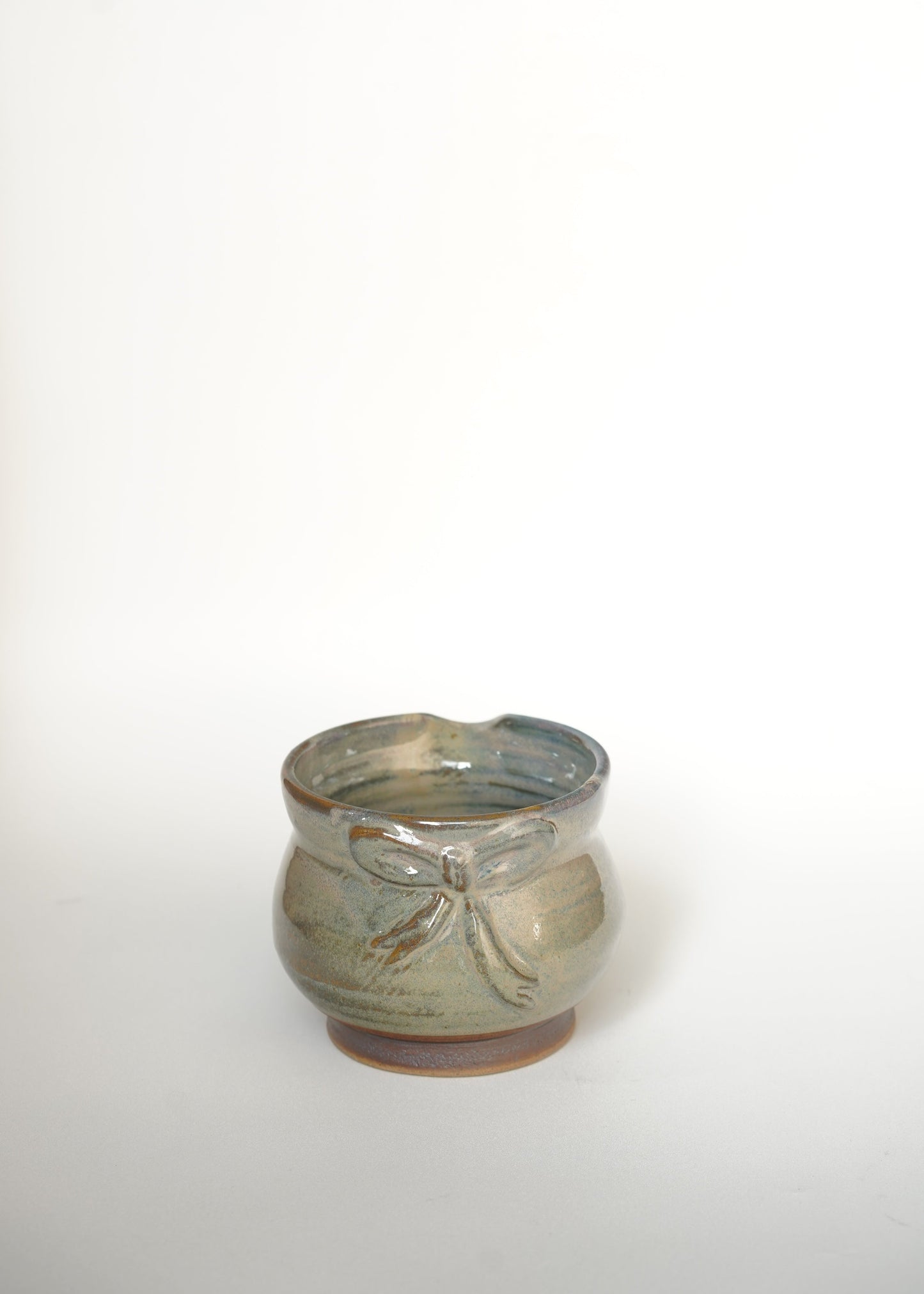 Tall Ribbon Katakuchi Matcha Bowl (SVKB - 001)