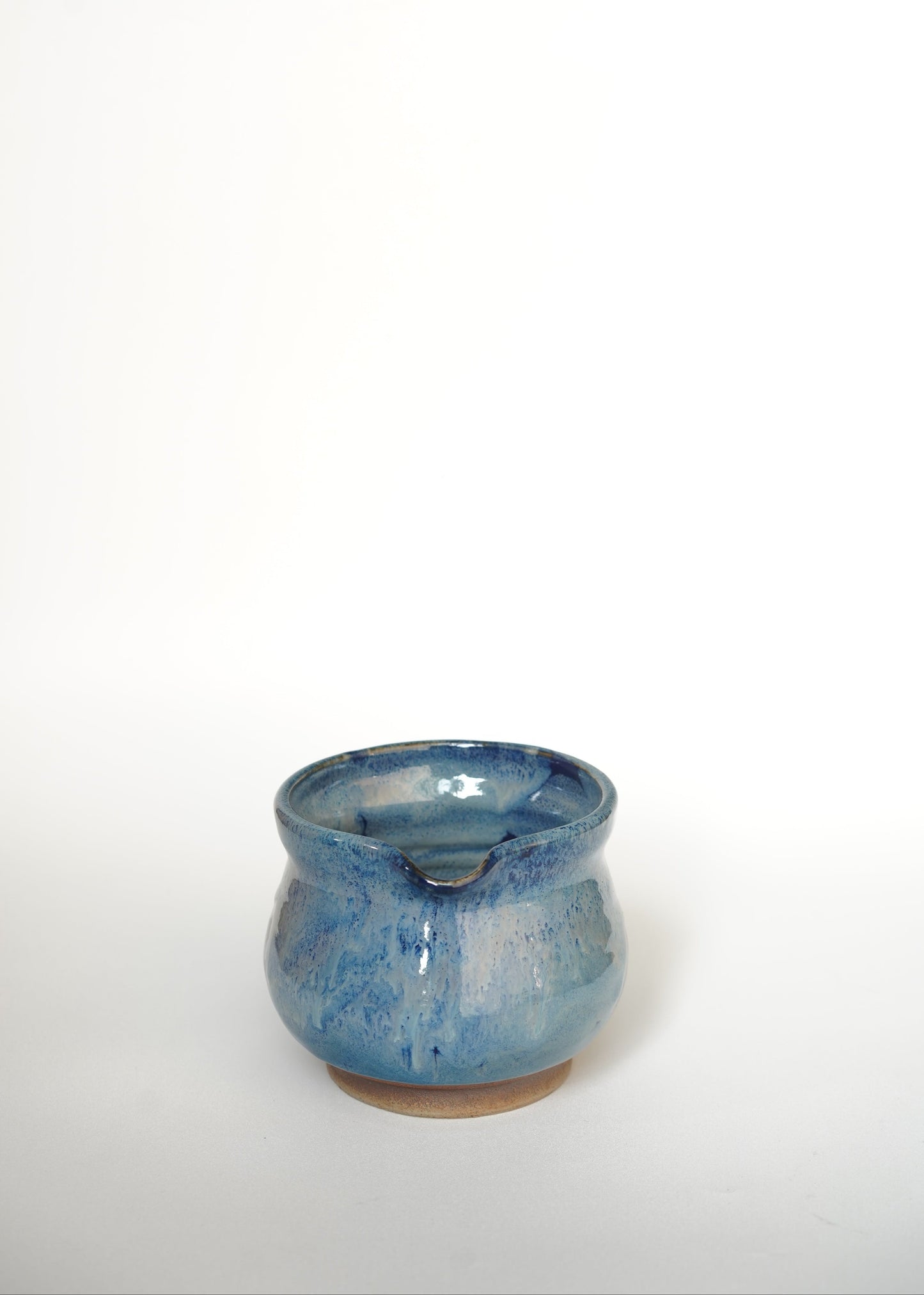 Tall Ribbon Katakuchi Matcha Bowl (SVKB - 002)
